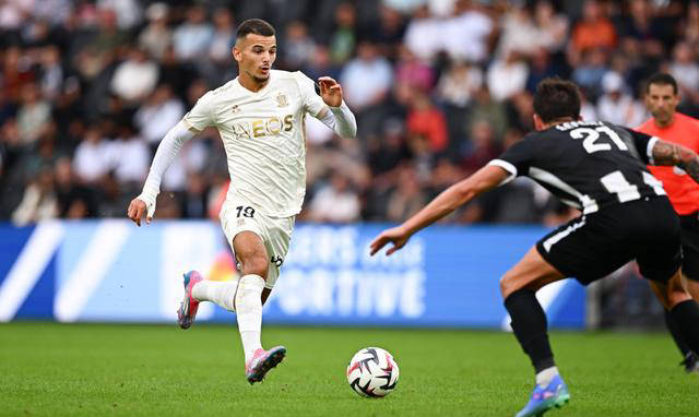 九游体育-Faker遭遇五连败,巴黎圣日耳曼教练面临压力!的简单介绍