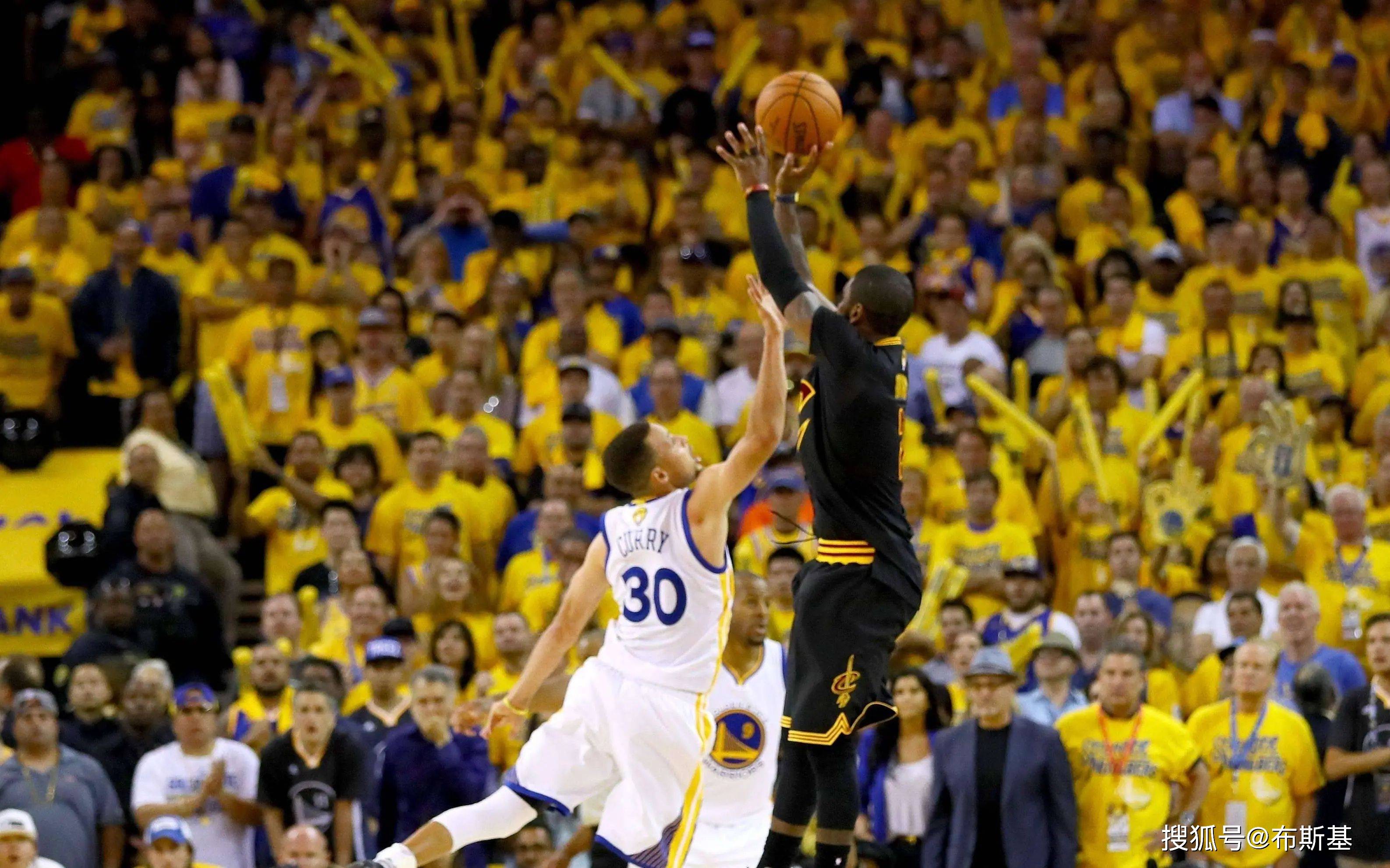 九游体育-浓眉哥连续七场比赛得分超过出色防守，勇士挑战极限！的简单介绍